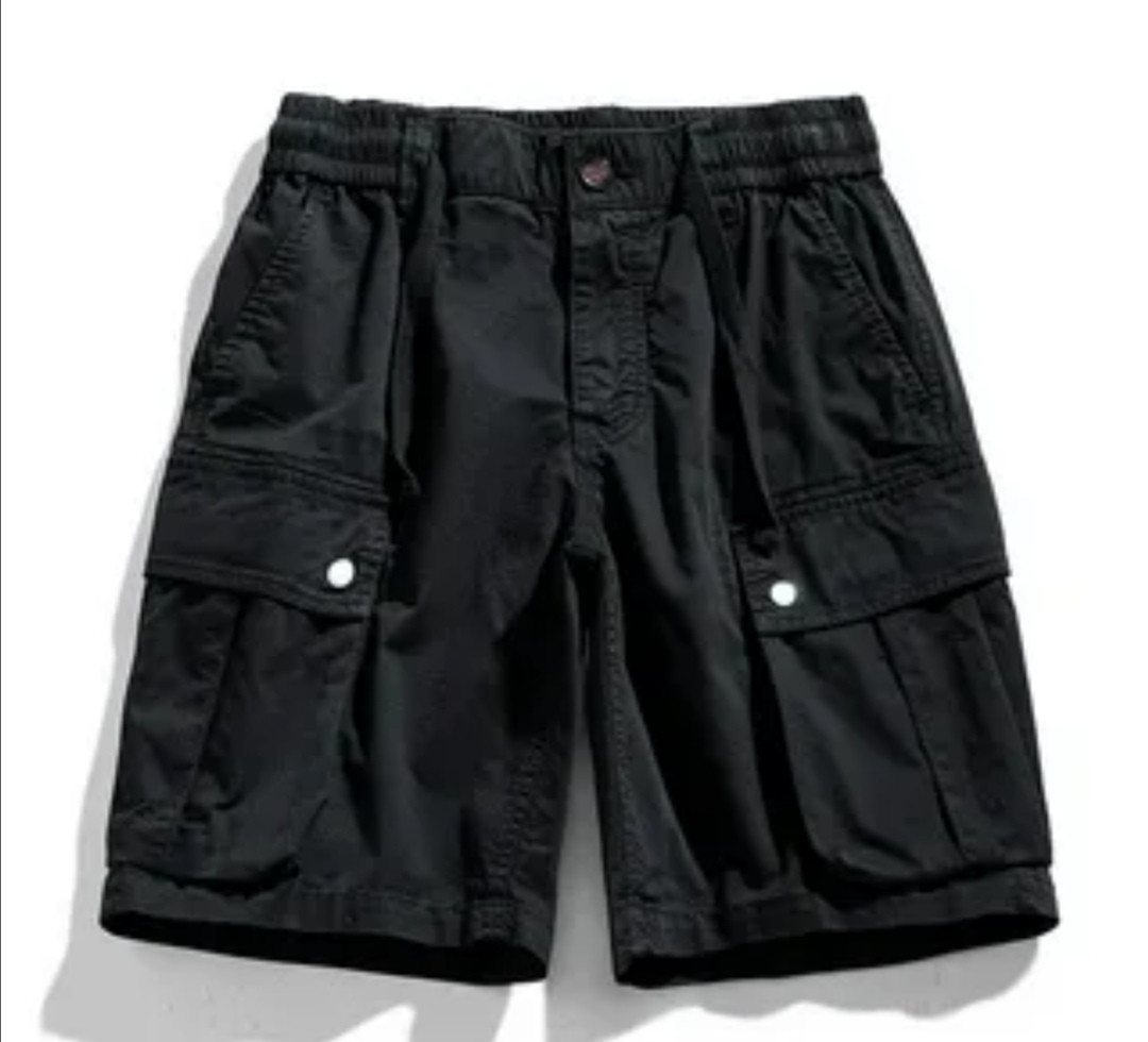Шорты чёрные, карго.