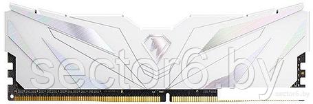 Оперативная память Netac Shadow II White 16ГБ DDR4 3200МГц NTSWD4P32SP-16W, фото 2