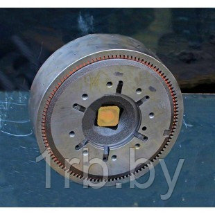 Фрикцион бортовой в сборе бульдозера Shantui SD16 16Y-16-00000