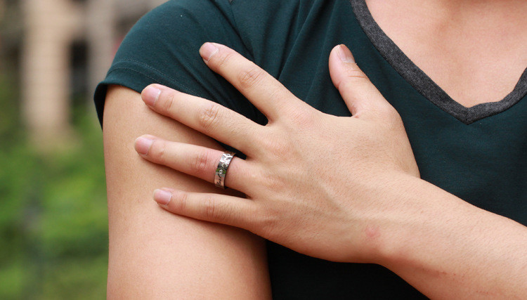 Парные кольца для влюбленных "Неразлучная пара 107" с гравировкой "Настоящая любовь" - фото 5 - id-p33139717
