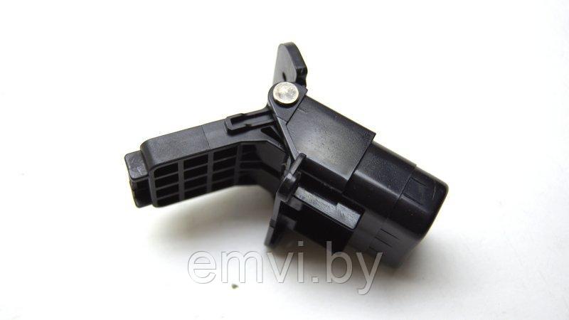 Кронштейн шарнир крышки сканера (пластик) 1550607 для Epson WF-7515/ WF-7525/ WF-7720/ WF-7710