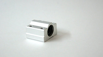 Линейный подшипник SC10 SC10UU SCS10UU ( 10mm )