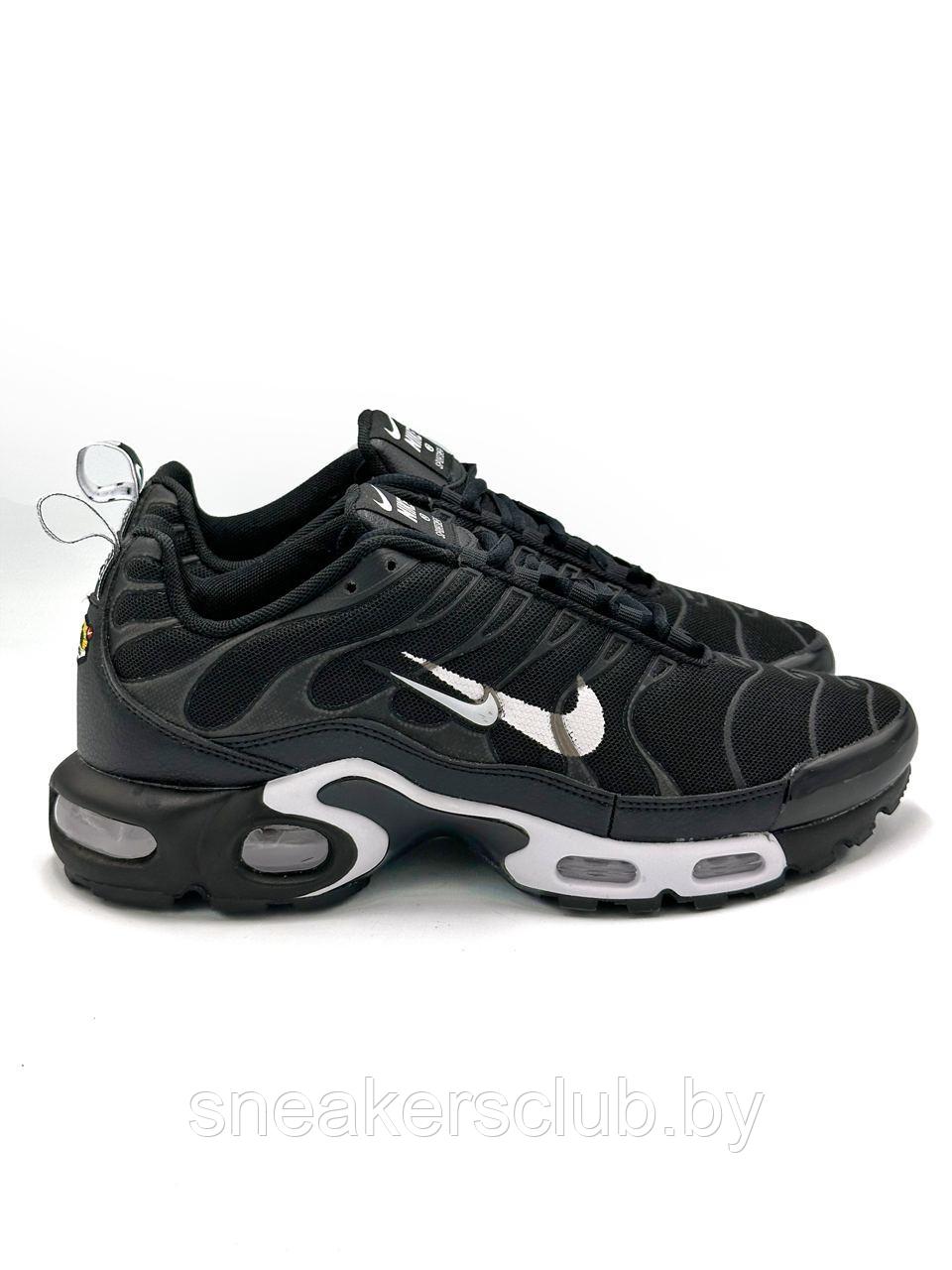 Кроссовки мужские NIKE AIR MAX PLUS TN /повседневные/весенние/демисезонные