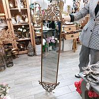 Зеркало настенное в золоте, в металлической раме