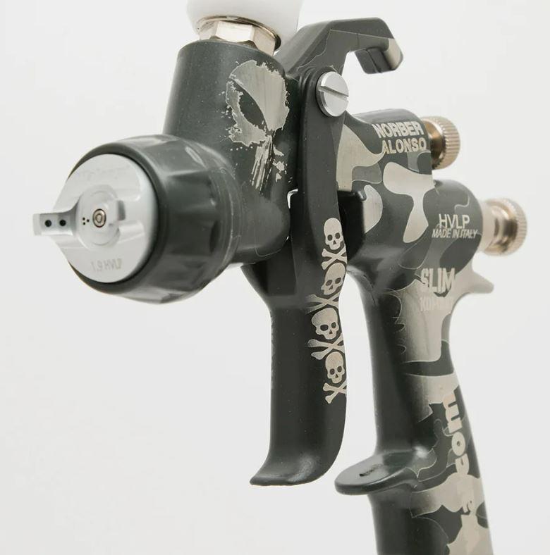Краскопульт композитный WALCOM Slim Kombat HVLP 1,4 с бачком 0,6 л, и манометром, фото 1