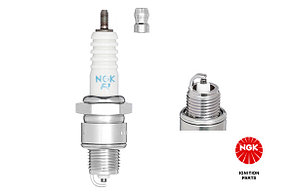 NSK 6422 / BP7HS Свеча зажигания MOTO YAMAHA