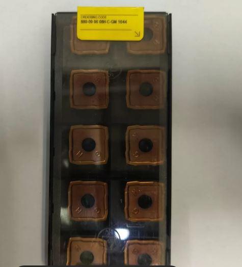 Пластина твердосплавная 880-090608H-C-GM 1044