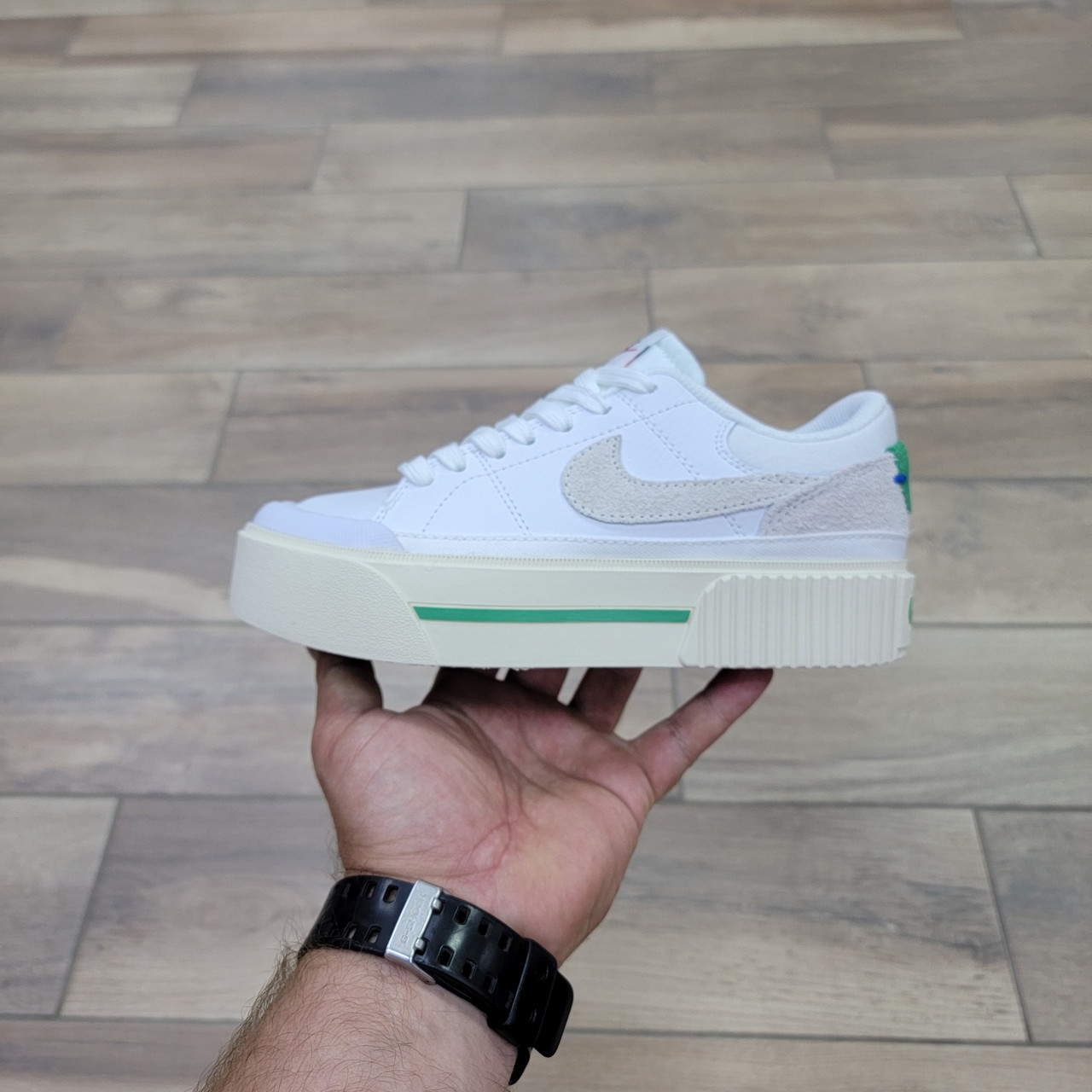 Wmns Nike Court Legacy Lift White Stadium Green