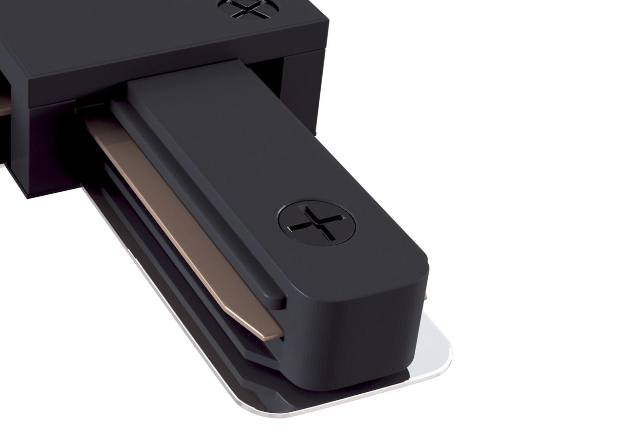 Аксессуар для трекового светильника TRA001CL-11B Accessories for tracks Maytoni