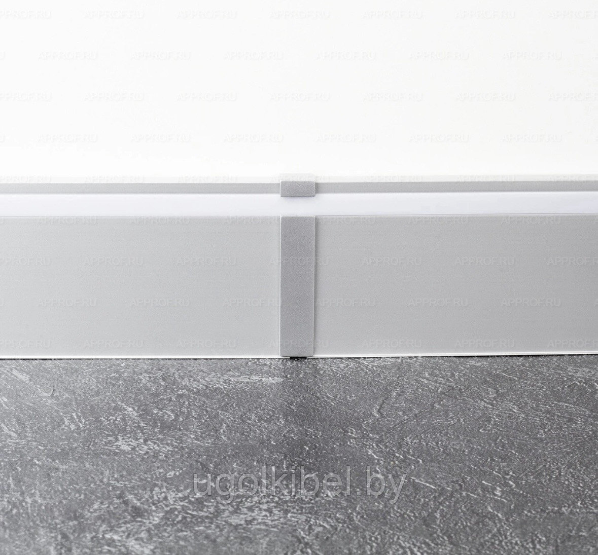 Соединение к плинтусу ПЛС-80 Серебро с подсветкой