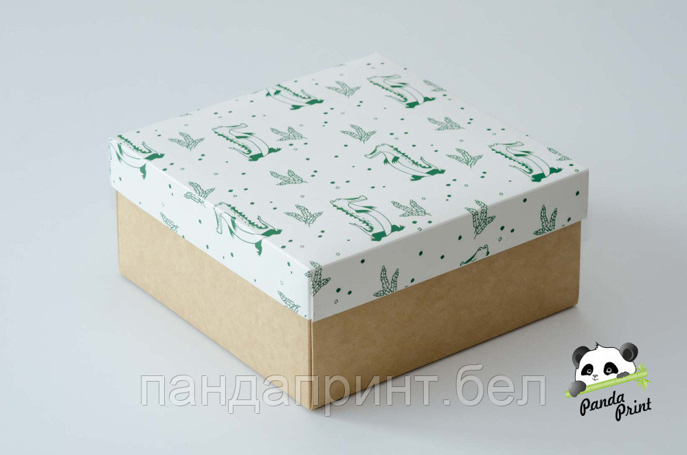 Коробка 220х220х100 Крокодилы на белом (крафт дно)