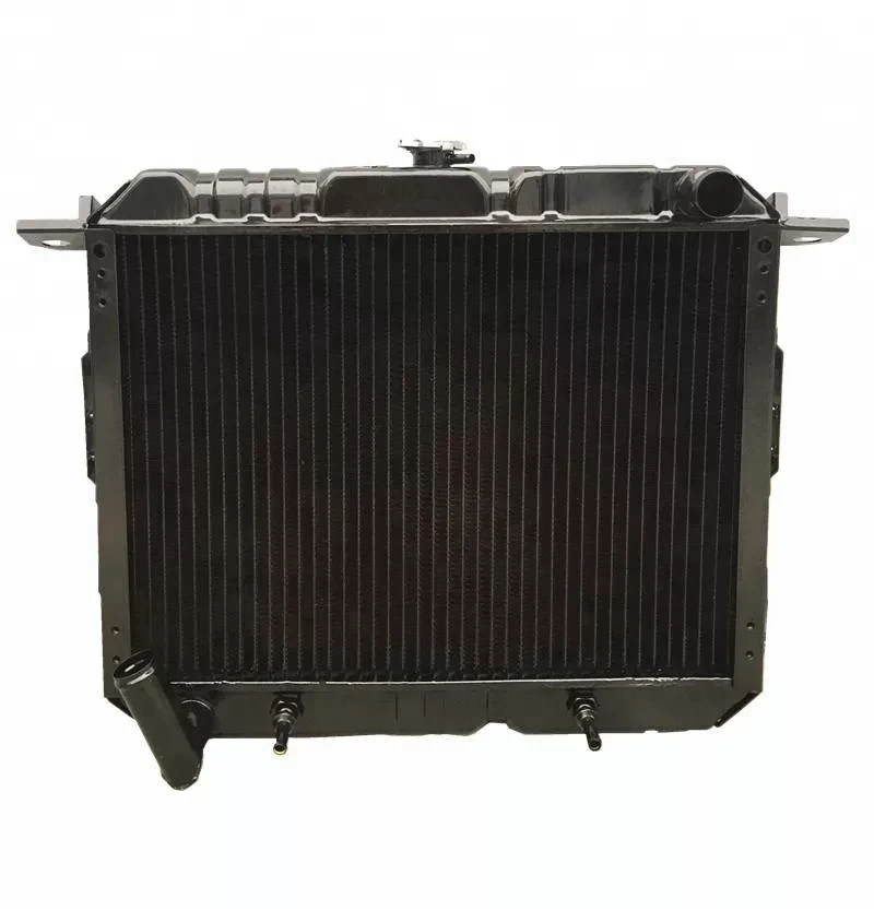 Радиатор Nissan (2146041K00)