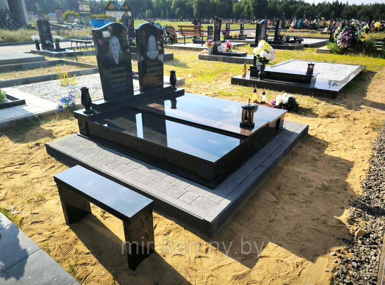 ДВОЙНЫЕ ПАМЯТНИКИ ИЗ ГРАНИТА
