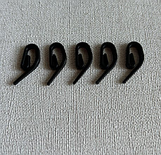 Крючок для черных алюминиевых потолочных карнизов