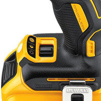 Ударная дрель-шуруповерт DeWalt DCD796D2 (с 2-мя АКБ 2 Ah), фото 3