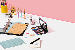 Pantone Fashion, Home + Interiors Metallic Shimmers Color Specifier, фото 2