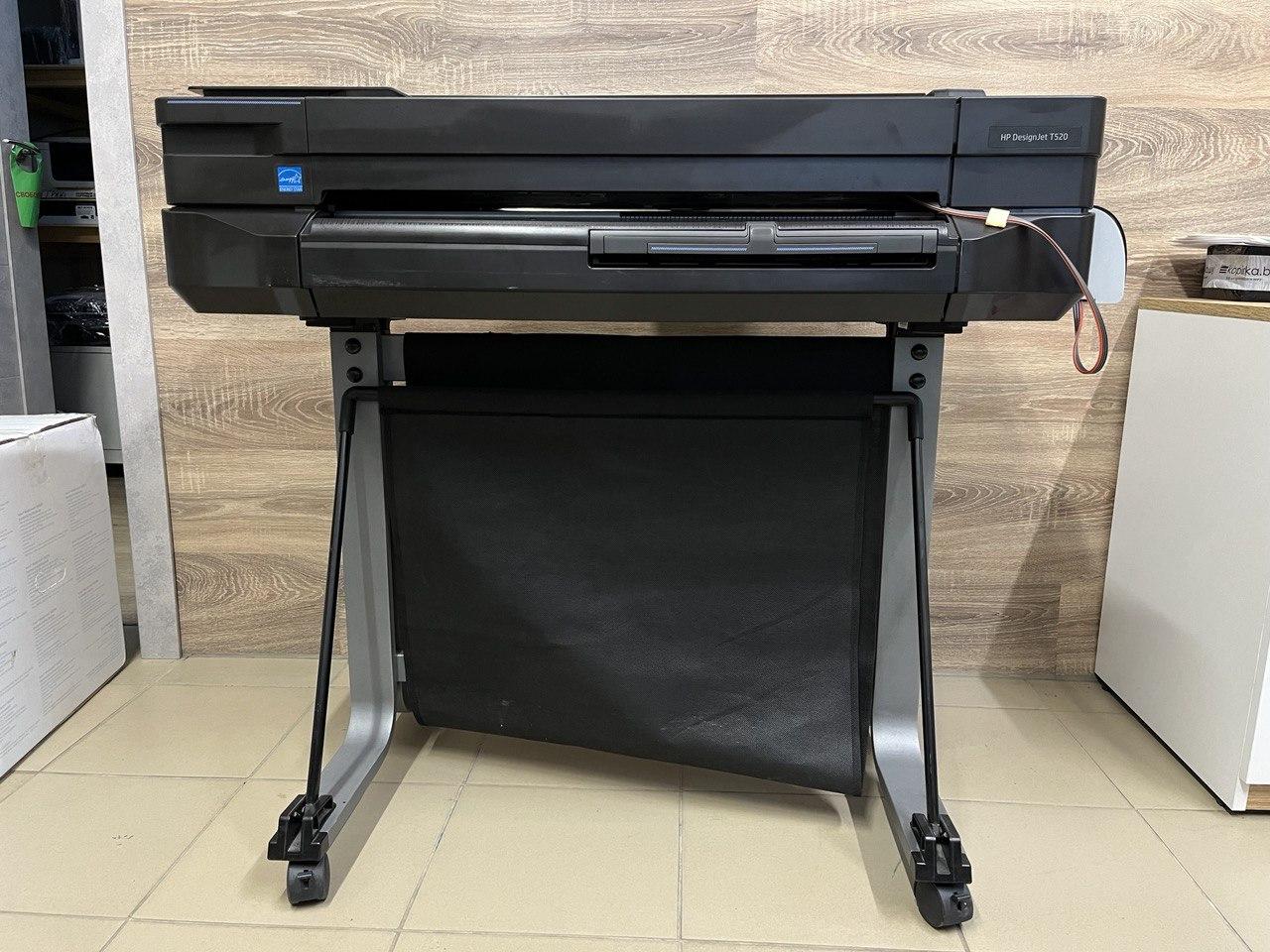 Плоттер HP DesignJet T520 24-in   Б/У *