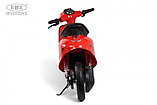 Детский электроскутер RiverToys A111AA (красный) скорость 20 км/ч, до 65 кг., фото 2