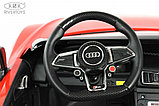 Детский электромобиль RiverToys Audi R8 M333MM (красный) Лицензионная модель Двухместный До 100 кг. Скорость, фото 3