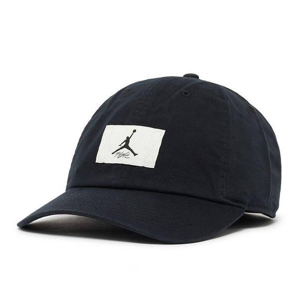Бейсболка NIKE J CLUB CAP US CB FLT PATCH черный FD5181-010