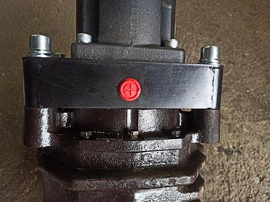 Переходная плита (закрытая) на передний ВОМ трактора 1523