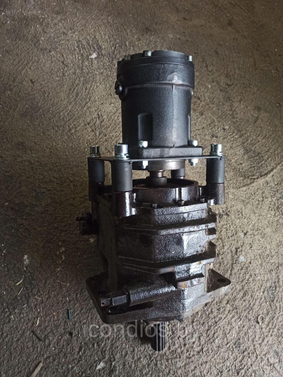 Переходная плита (открытая) на передний ВОМ трактора 1523