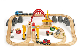 Деревянная железная дорога Brio с мостовым краном Люкс 33097