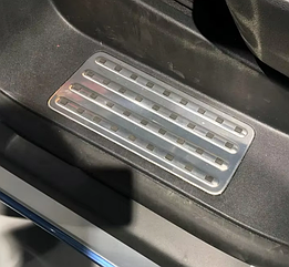 Накладки на подножки VW T6 Caravelle