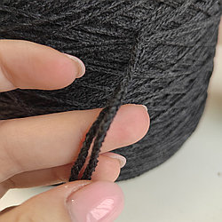 Шнурок Sato Seni art Mocci 80% меринос экстрафайн, 20% полиамид 270м/100г тёмно-серый меланж