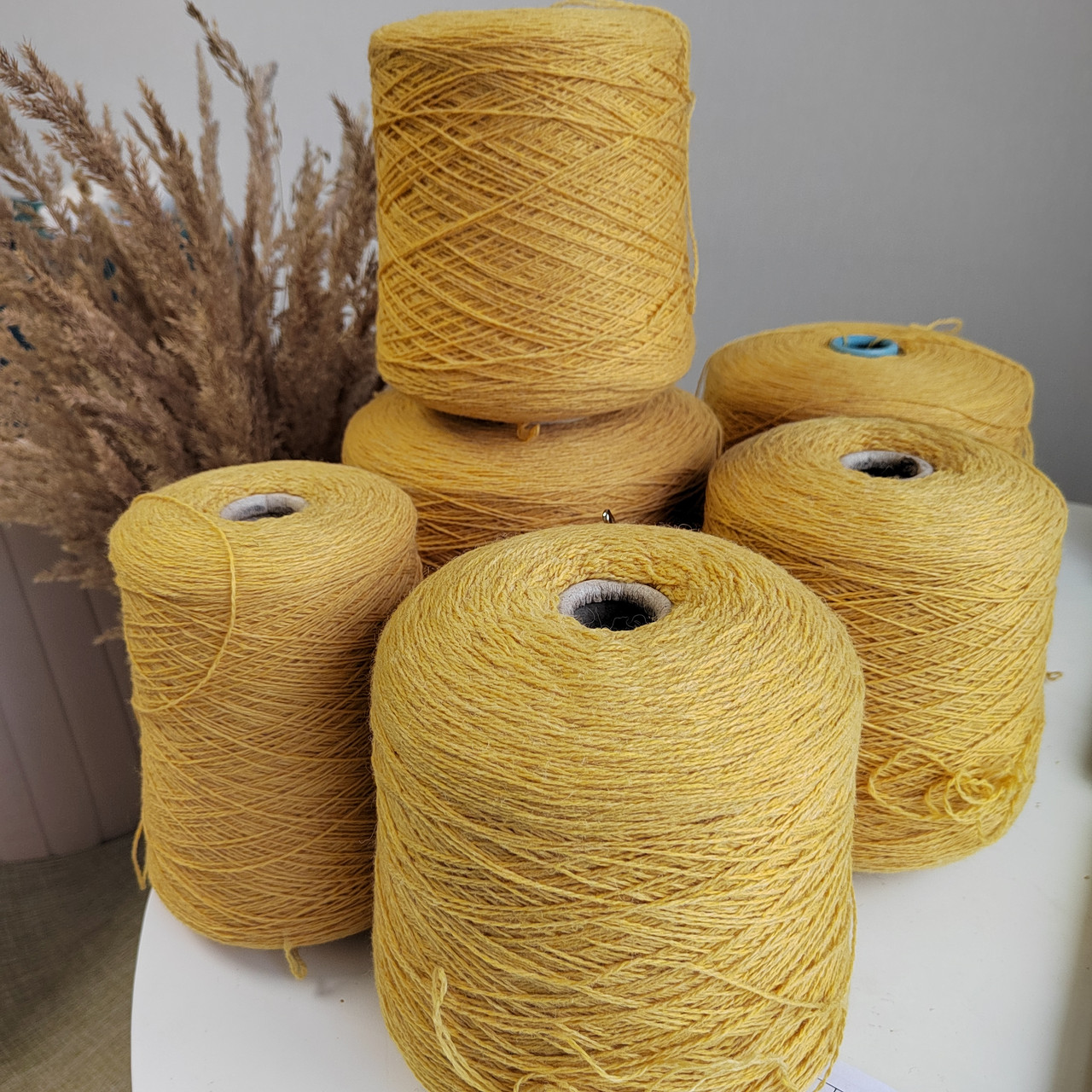 MilleFili art. OHSHET,80% шерсть ягнят, 20% полиамид,650м 100г, цвет: желтый / шафран