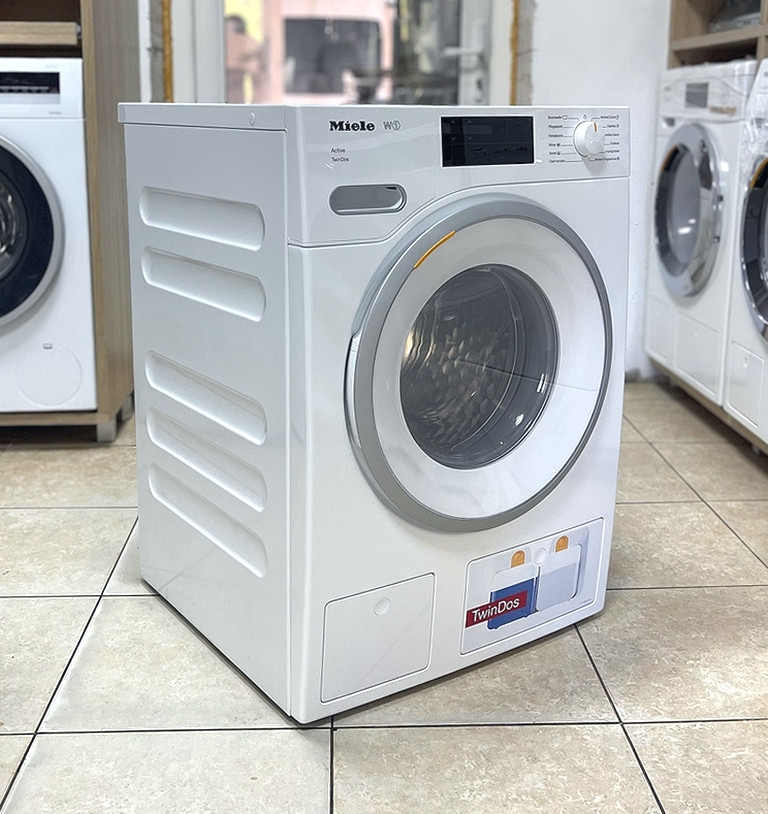 Новая стиральная машина Miele WWE 668 wps  tD ГЕРМАНИЯ  ГАРАНТИЯ 1 Год. 1670H