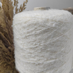 Пряжа art 1299 30% вспушенный меринос,28% полиамид, 40%акрил 2%эласт  700м/100г цвет: белый натуральный