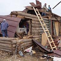 В каких случаях может потребоваться разборка деревянных домов