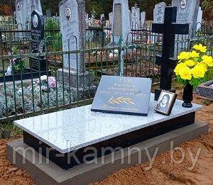 ПРАВОСЛАВНЫЙ ПАМЯТНИК С КРЕСТОМ В ГРОДНО