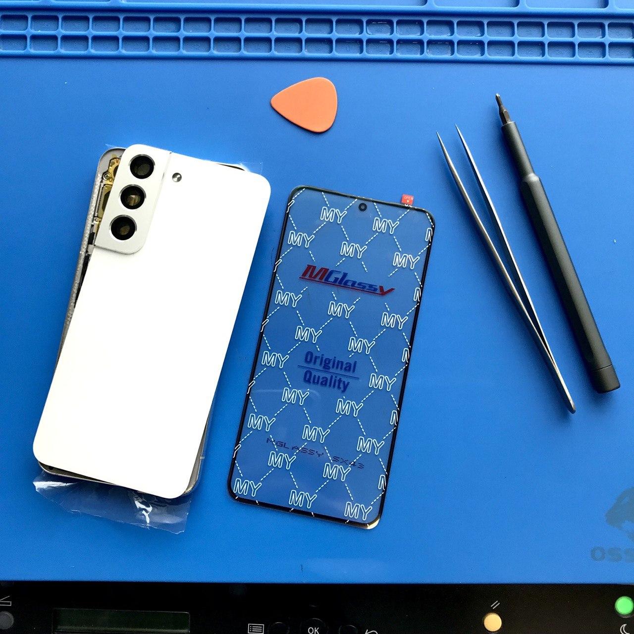 Samsung Galaxy S22/ S22 Plus - Замена стекла экрана