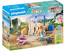 Конструктор Лошади у водопада Playmobil 71354
