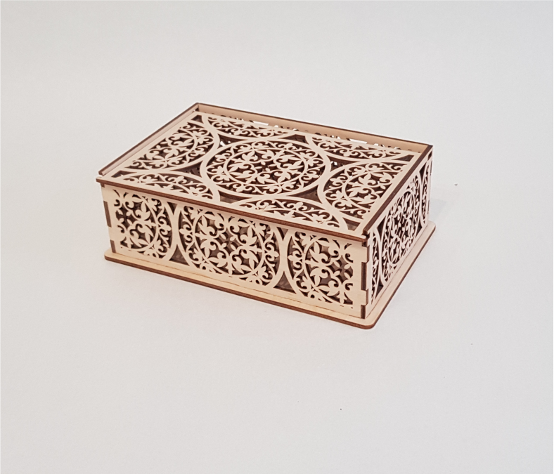 Шкатулка деревянная "Ажурная 2" 180х120х60
