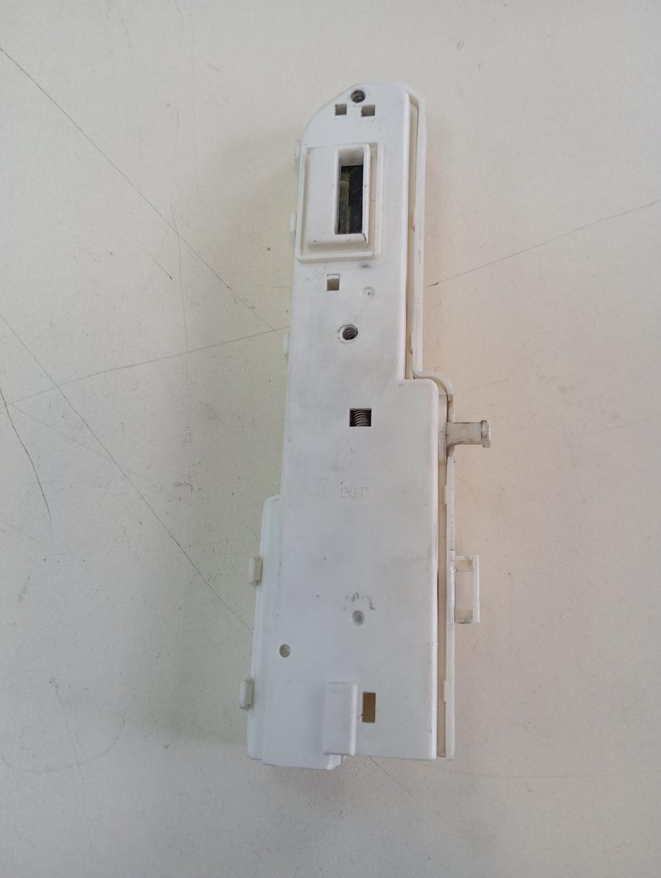 Быстрый замок люка для стиральной машины Samsung DC64-00120E (Разборка)