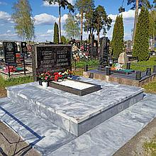 Бетонные балки для установки памятников
