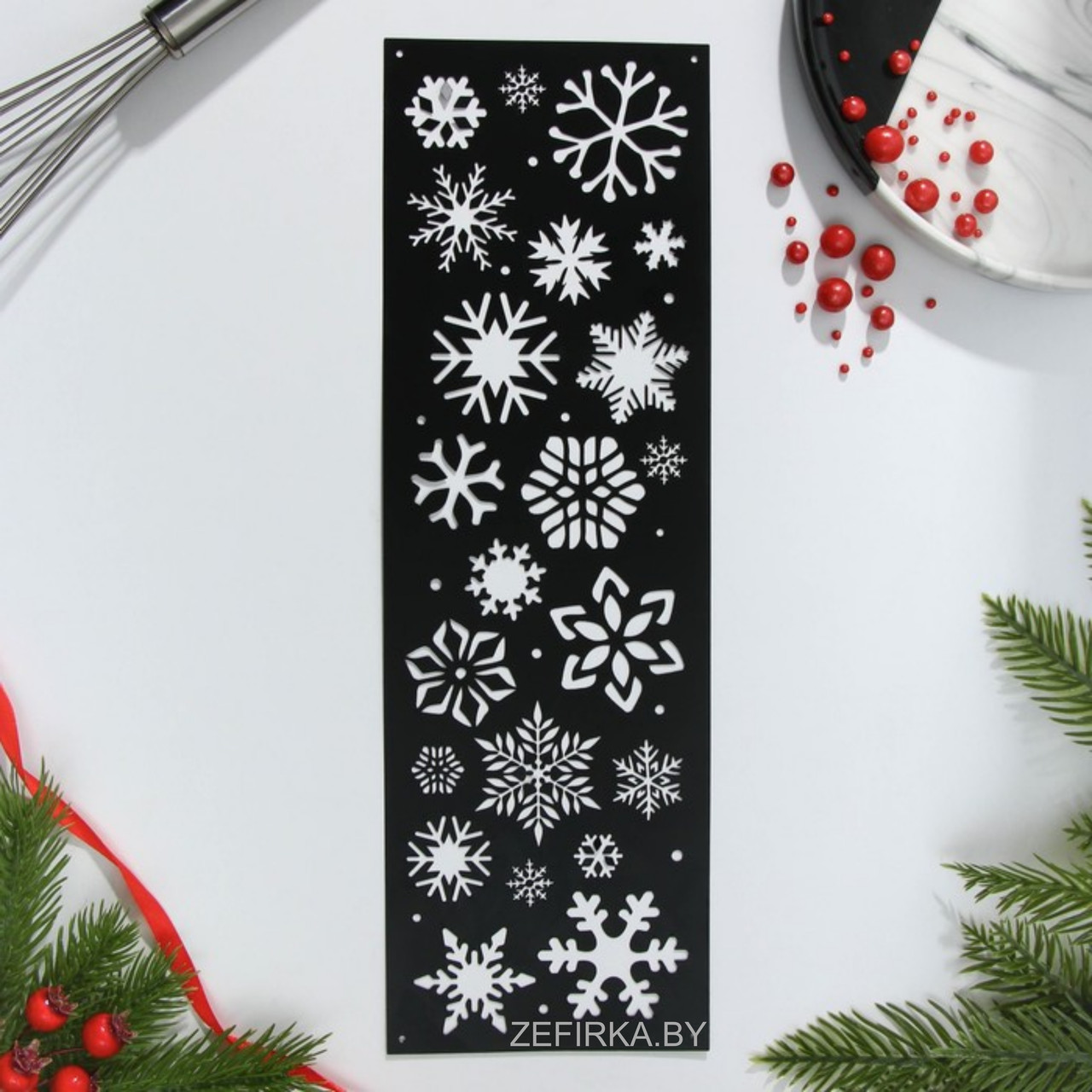 Трафарет для торта новогодний KONFINETTA «Снежинки», 32 х 10 см, пластик