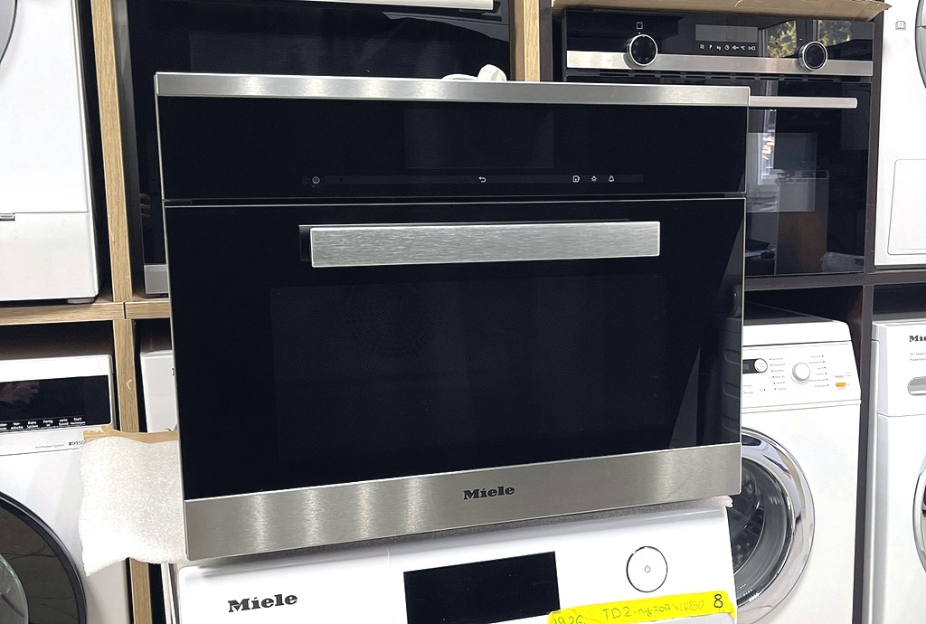 Встраиваемая ДУХОВКА ПАРОВАРКА   Miele DGC6805 XL    Германия