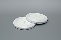 Лента атласная 0,6 см белая 23 м на пене