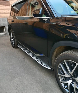 КОМПЛЕКТ ПОРОГОВ GEELY OKAVANGO 2023-НВ (КОПИЯ ОРИГИНАЛА - OEM STYLE) СЕРЕБРО