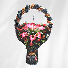 Корзина ритуальная Сердце -2 h- 115 см Алые Калы