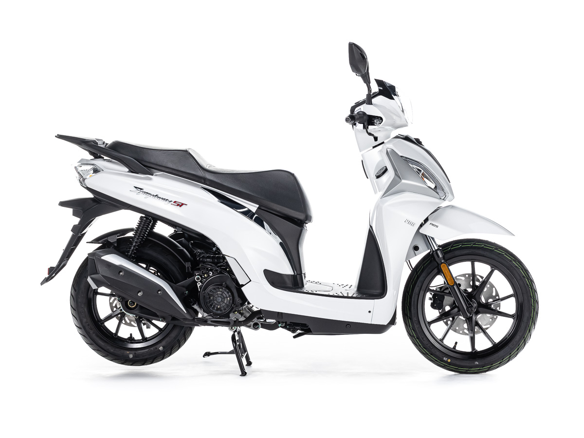 Скутер SYM Symphony ST 200 белый