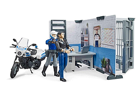 Игрушка Полицейский участок с мотоциклом и фигурками Bruder 62732