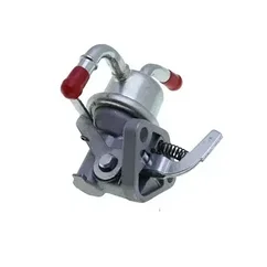 Топливный насос механический Kubota V1305 (1628552030)