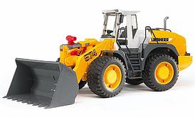 Погрузчик колёсный Liebherr L574 с ковшом Bruder (Брудер) 02430