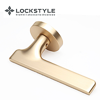 Ручки дверные LOCKSTYLE MIRA ZR цвет BB (матовое золото)