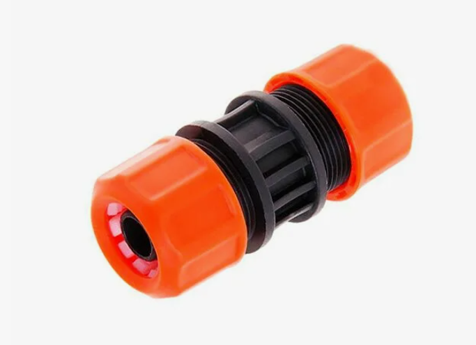 0611 Муфта соединительная ЖУК 1/2"-1/2"